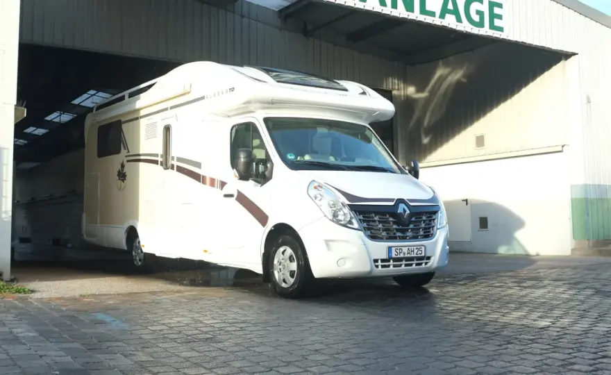 Targi caravaningowe - Jak wybrać kampera i uniknąć błędów?
